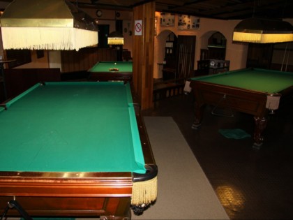 Photo: Billard-Café College